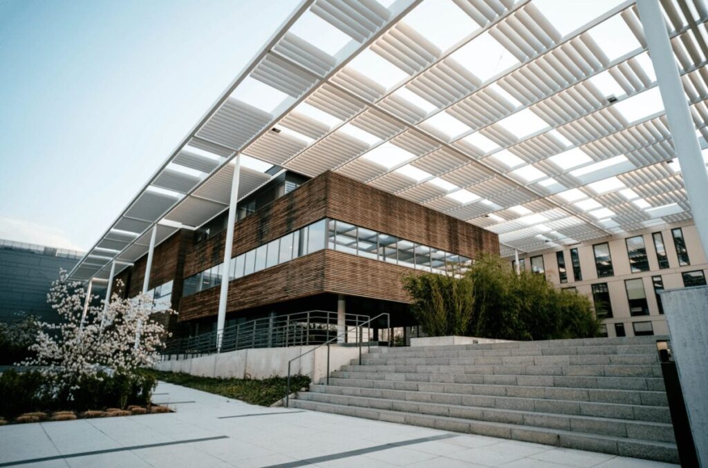 From Showcase to Sales Tool: Website Support for Architecture Firms